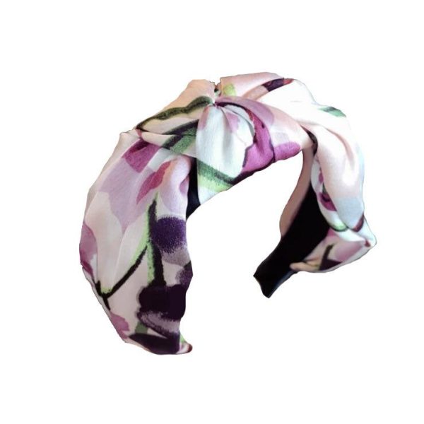 serre tête fleurs satin en rose clair